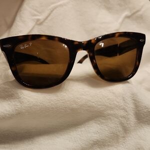 Ray-Ban Brown Tortoise Sunglasses